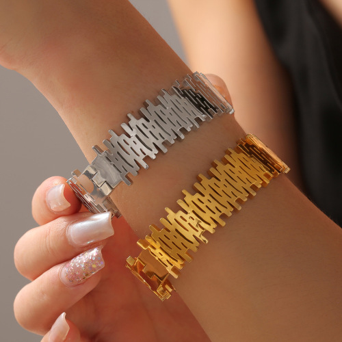 FXGT41 Geometric casual style jewelry vertical stripes hollow splicing gold-plated bracelet