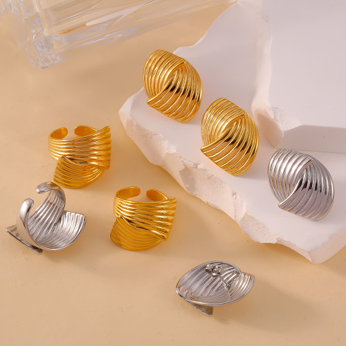 FXST64 Hand-polished lines multi-layer texture staggered jewelry set