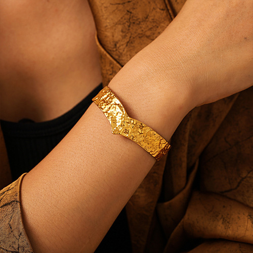 FXGT2 Open karst bracelet 18K gold-plated PVD jewelry