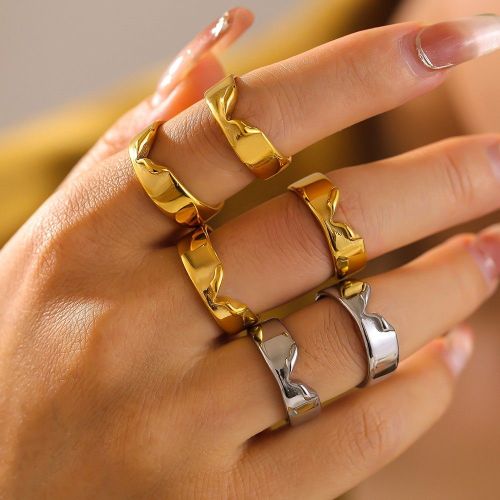 FXRT483 Irregular dented ring style 18k gold-plated couple ring
