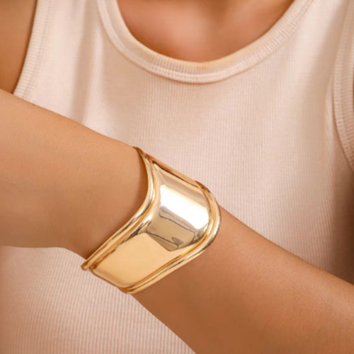 ZTGT17 Stainless steel wide bracelet jewelry bracelet children