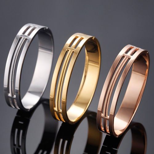 GT225 Customized Classic Stainless Steel Bracelet Jewelry