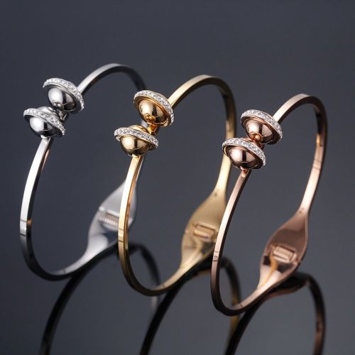 GT196 Customized Classic Stainless Steel Bracelet Jewelry