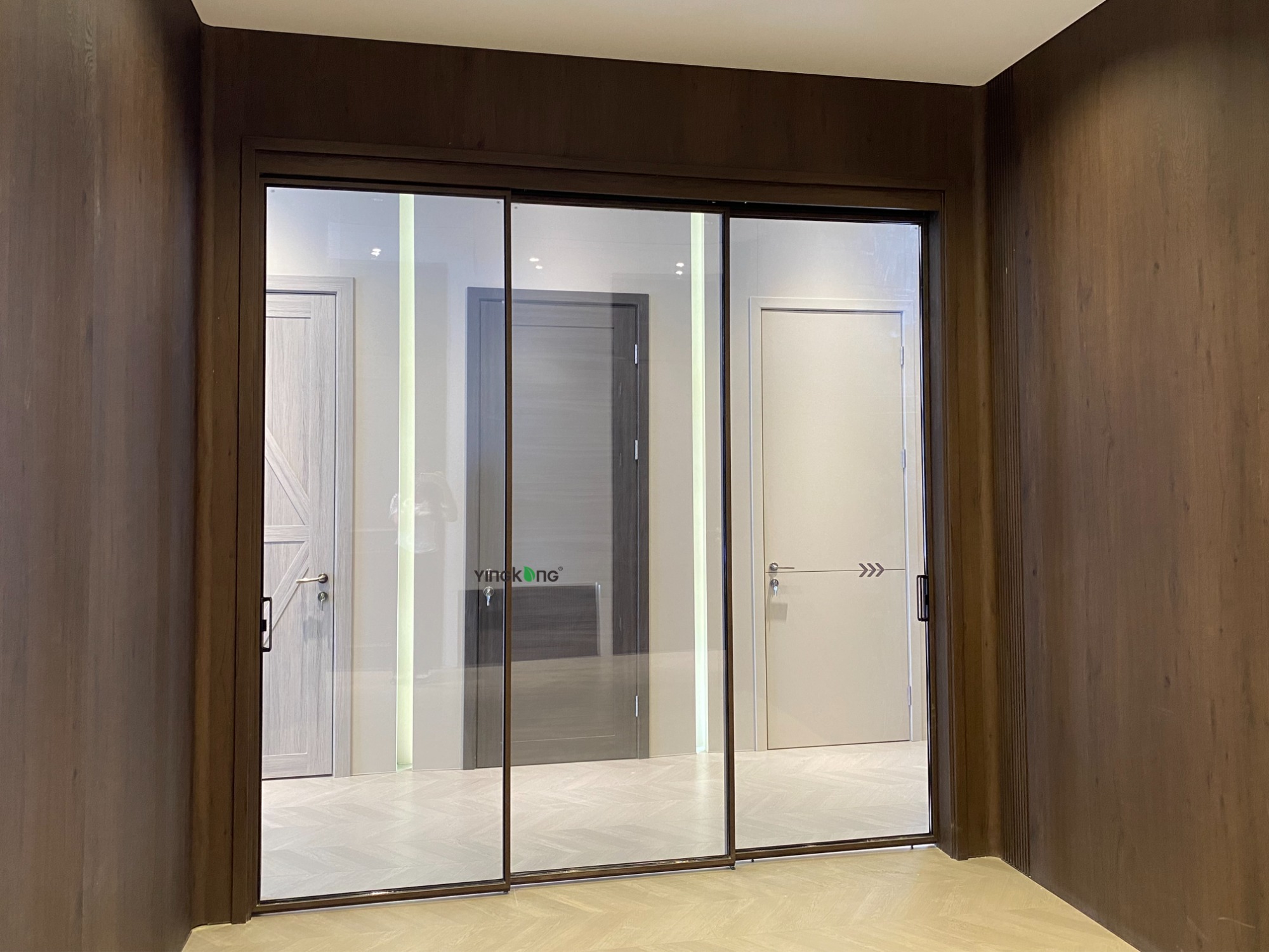 The Versatility of Aluminum Glass Doors in Interior Design
