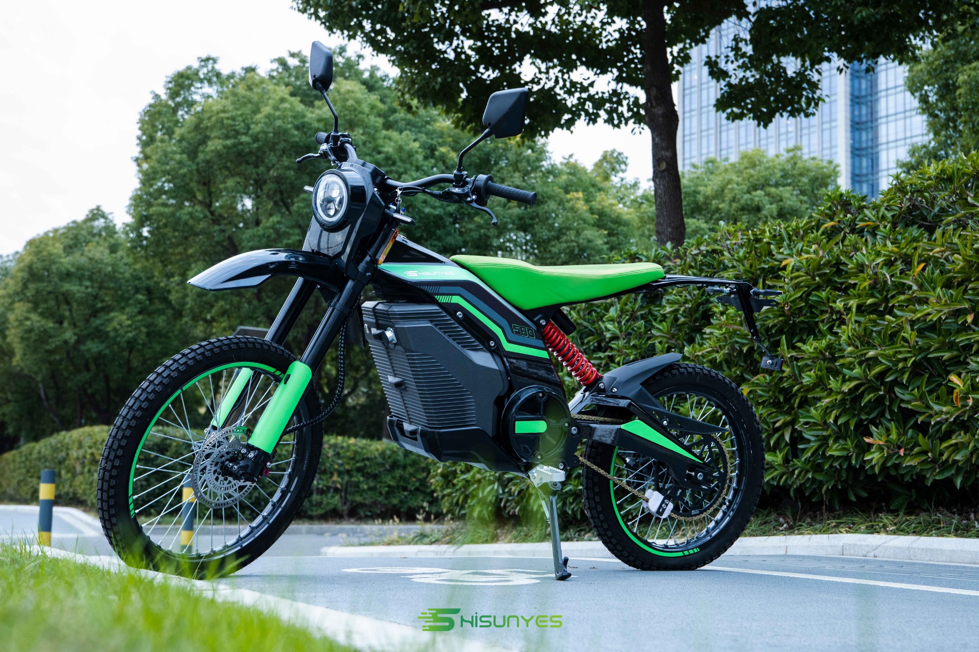 the new look of electric motorcycle S80 Road