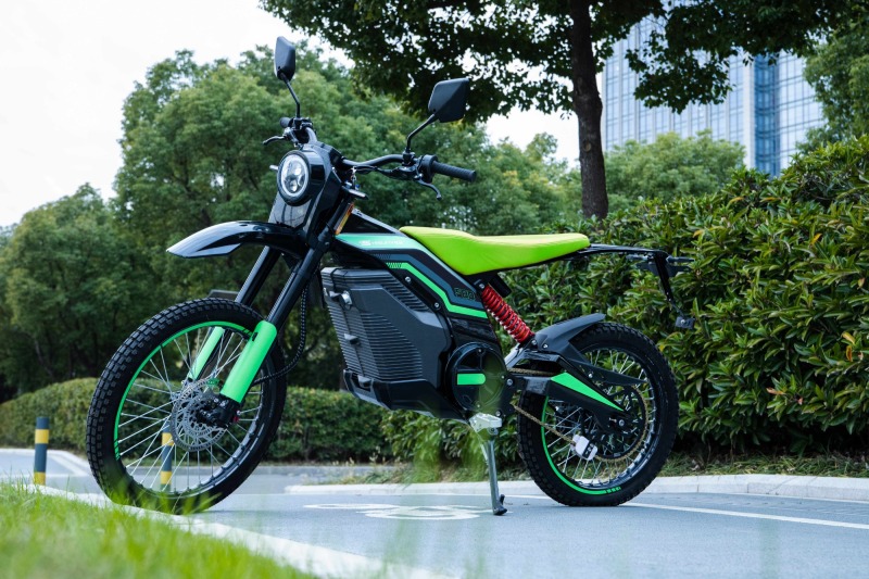 a 2023 nova motocicleta elétrica S80 estrada CEE dot
