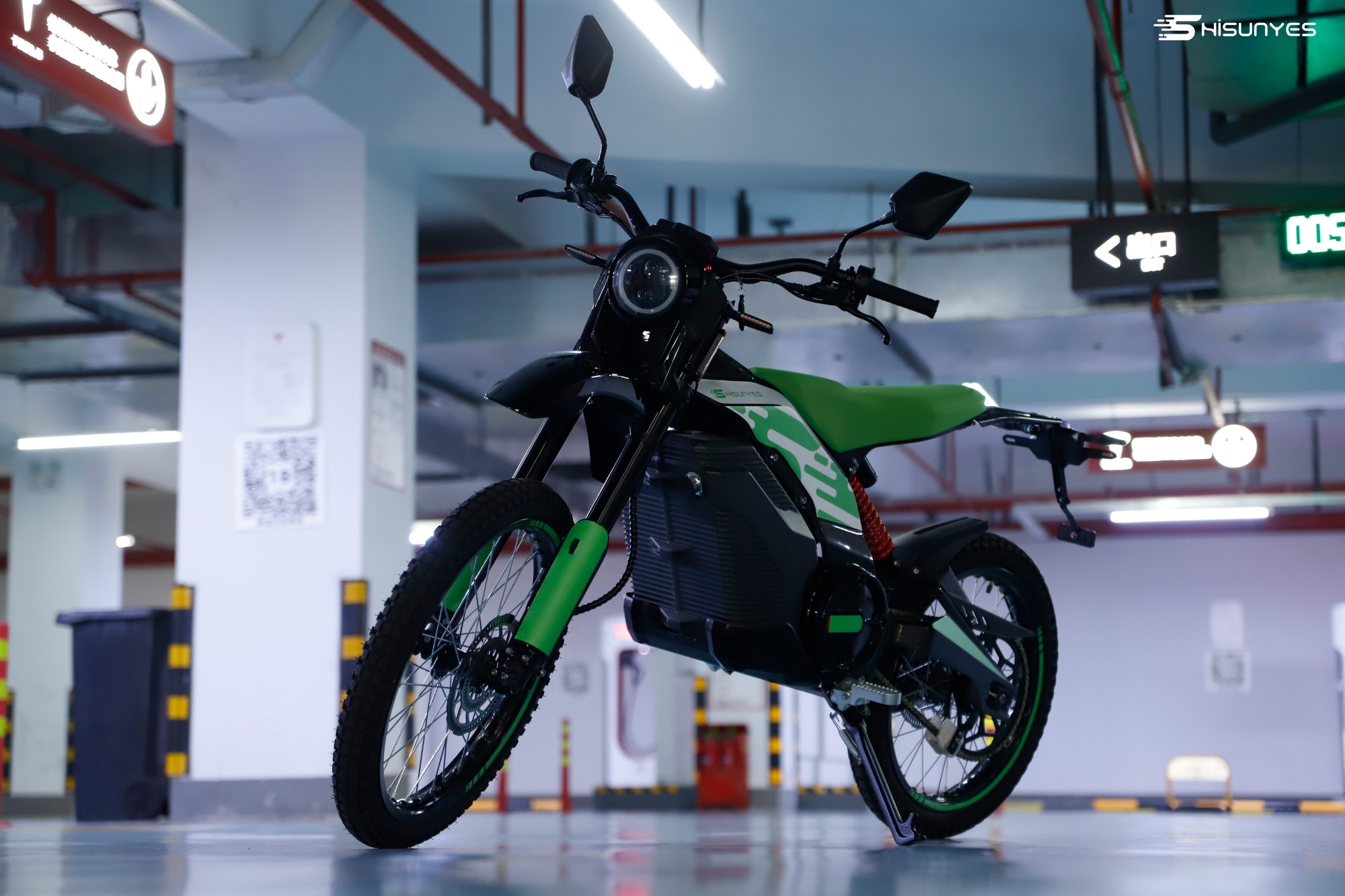 Le nouveau design moto électrique S80 route