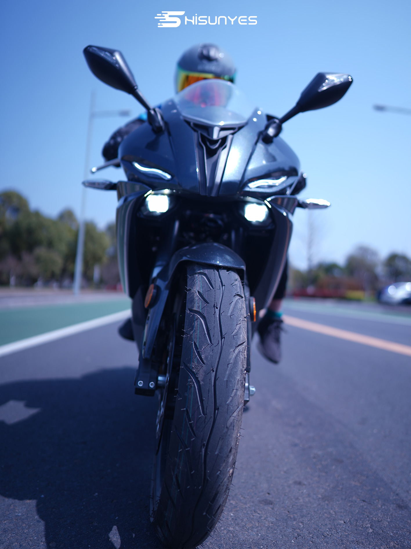 The electric motorcycle V5