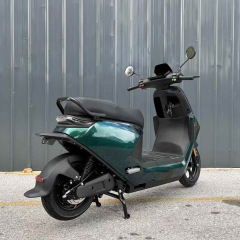 2025 New 2000W Electric Scooter Long Range 80KM 70KM/H Hot Sale China Factory Wholesale Cheap OEM Motorcycle Moped for Adults