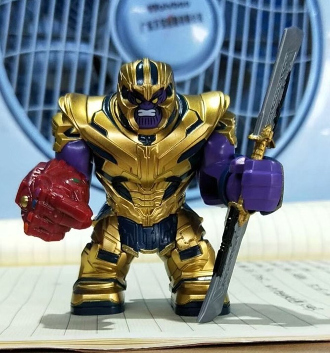 WM963 Big Figure Marvel Thanos Super Hero Action Figures Building Blocks Toys