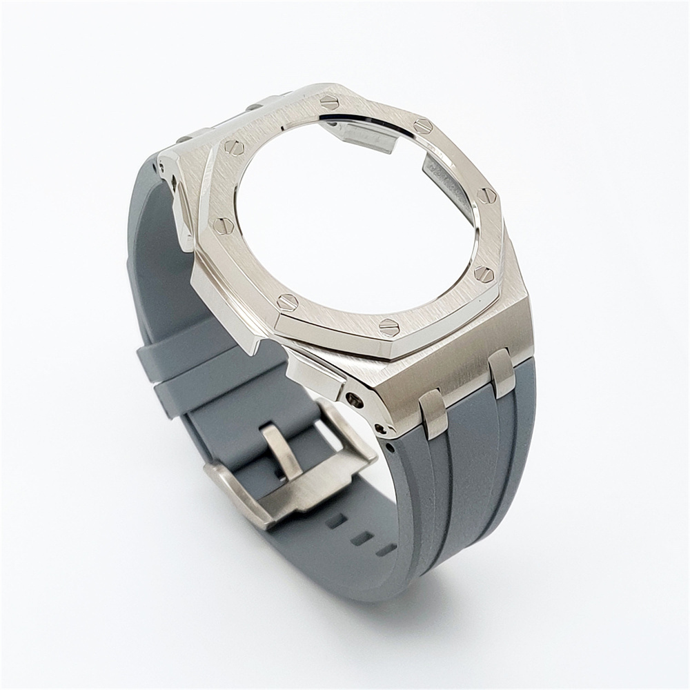 GM2100 Casioak Offshore Curve Style Fluorocarbon strap Silver