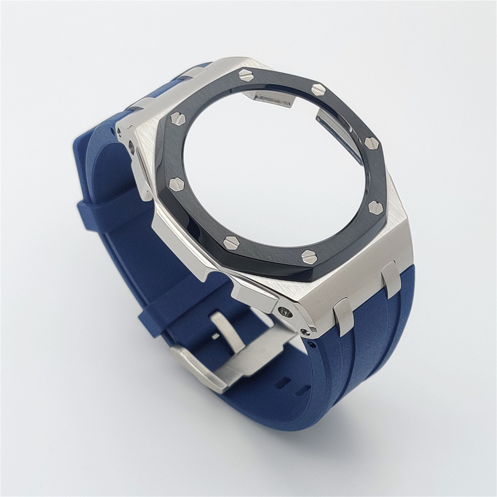 GM2100 Casioak Offshore Curve Style Fluorocarbon strap Silver