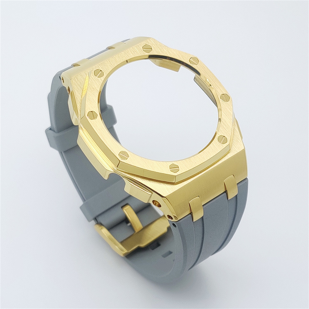 GM2100 Casioak Offshore Curve Style Fluorocarbon Strap Golden