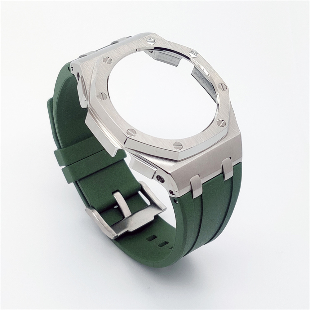 GM2100 Casioak Offshore Curve Style Fluorocarbon strap Silver