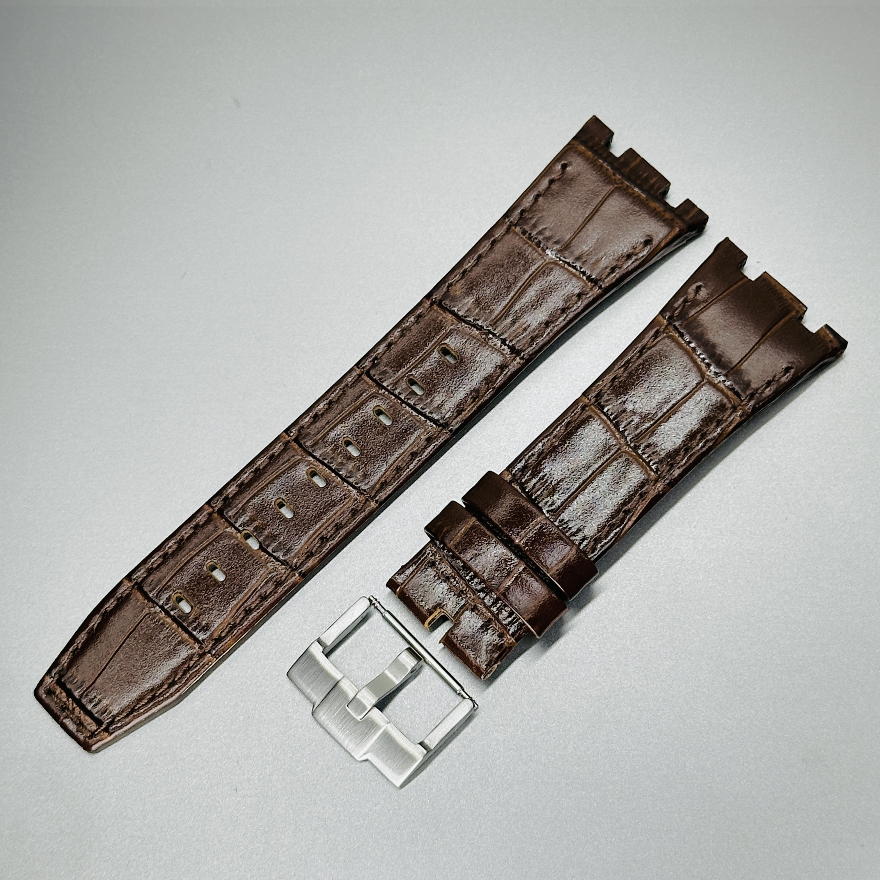 Double-sided leather strap