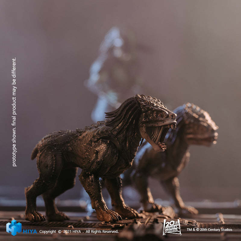 HIYA Exquisite Mini Series  THE PREDATOR Predator Hound