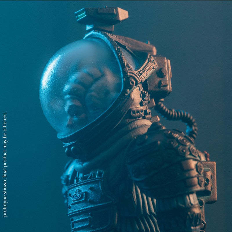 HIYA Exquisite Mini Series  ALIEN Lambert In Spacesuit