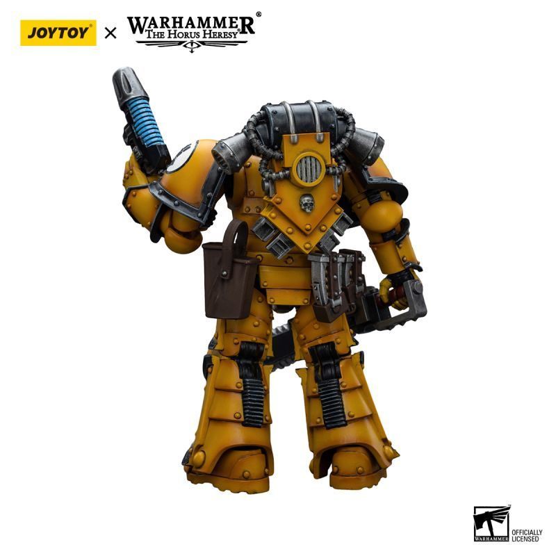 [New in December 2023] JOYTOY Warhammer The Horus Heresy Imperial Fists Legion MkIII Despoiler Squad Sergeant with Plasma Pistol