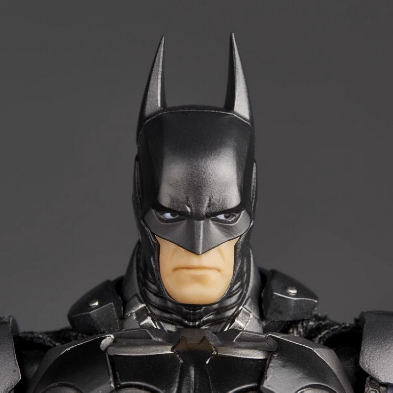 Batman: Revoltech Amazing Yamaguchi newest Batman