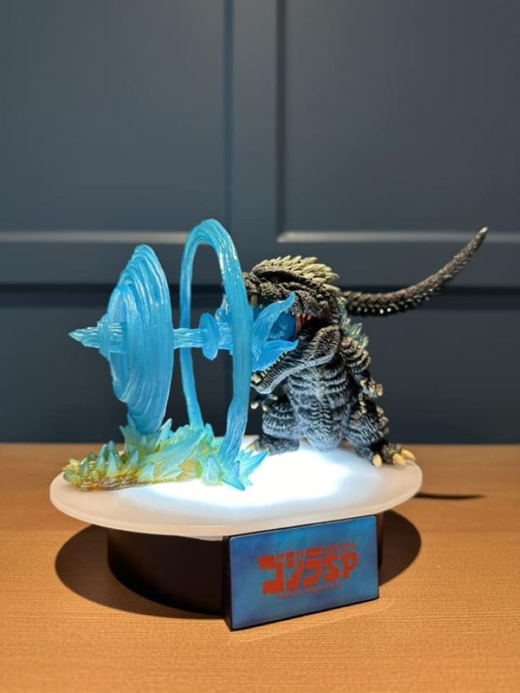 [In stock] EZHOBI OBS 2021 Singular Point Godzilla heat ray ver.