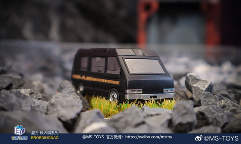 [In stock] Magic SquareMS-TOYS MS-B44B Ken (Recolor)