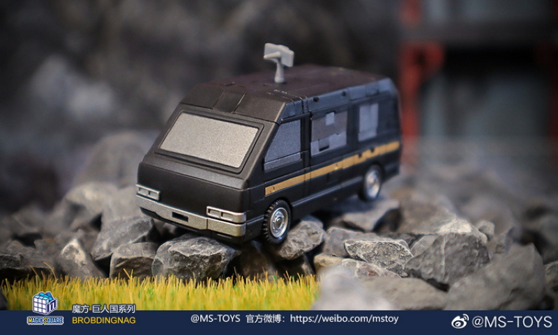 [In stock] Magic SquareMS-TOYS MS-B44B Ken (Recolor)