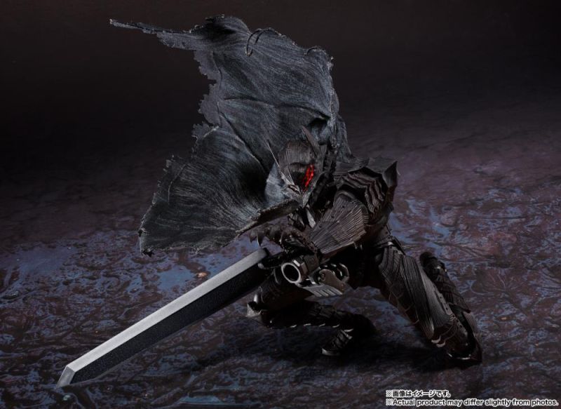 [In stock] Bandai S.H Figuarts Guts Berserker Armor Heat of Passion