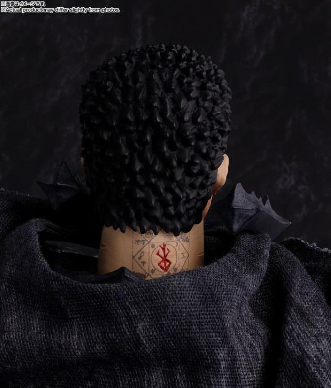 [In stock] Bandai Berserk S.H.Figuarts Guts (Berserker Armor) Action Figure