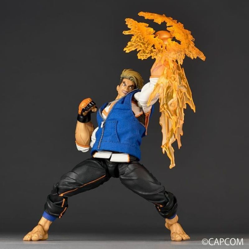 [Pre-sale] Kaiyodo Revoltech Amazing Yamaguchi Street Fighter 6 Luke Action Figure