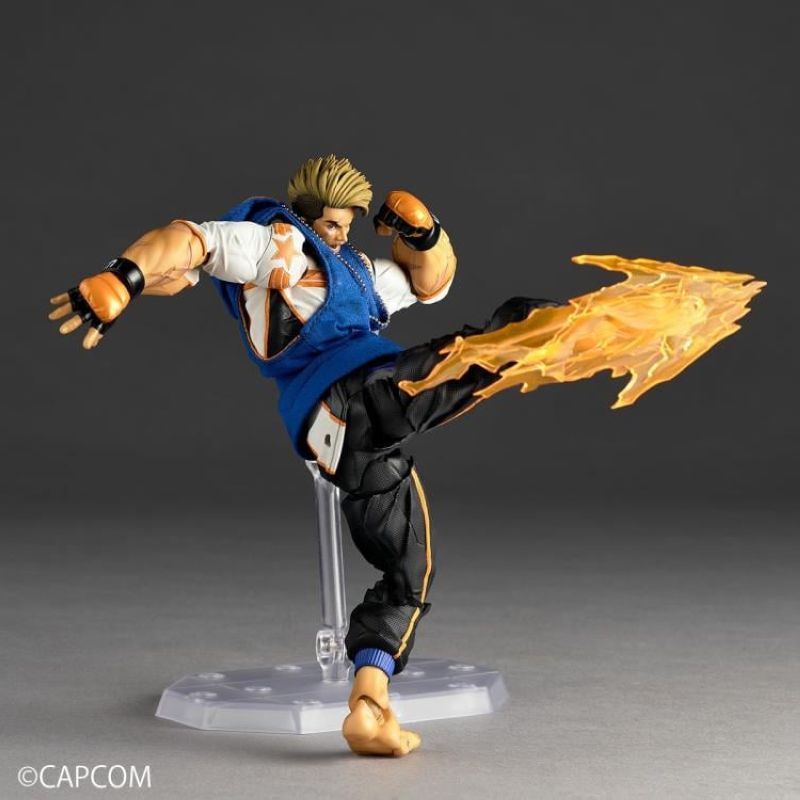 [Pre-sale] Kaiyodo Revoltech Amazing Yamaguchi Street Fighter 6 Luke Action Figure