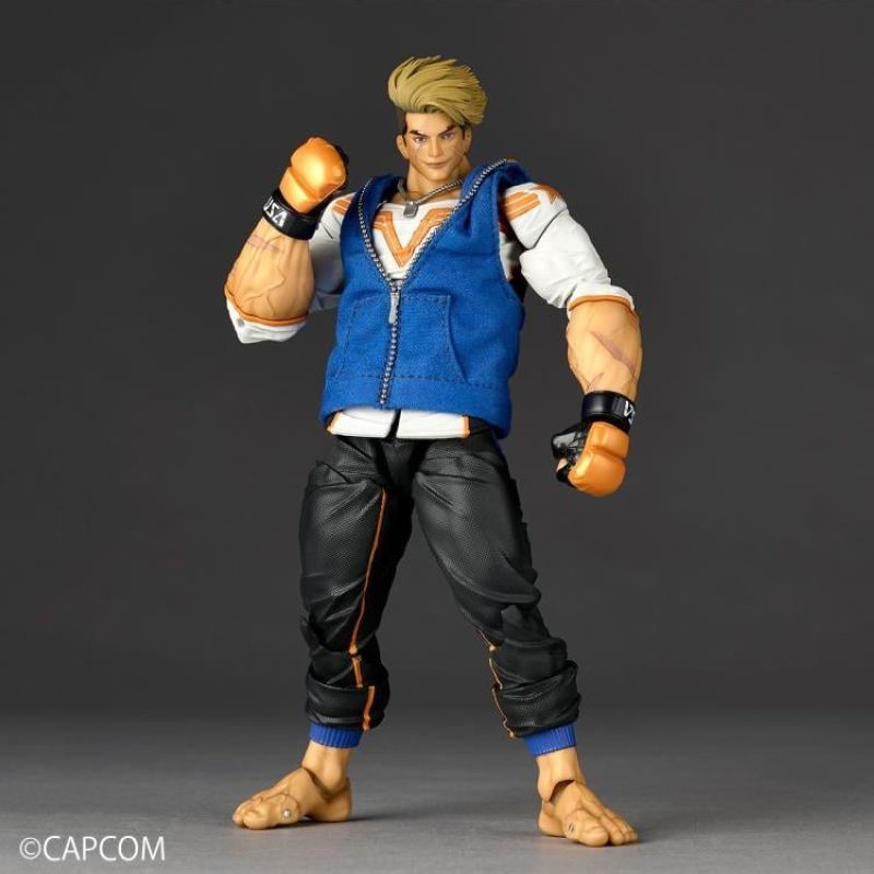 [Pre-sale] Kaiyodo Revoltech Amazing Yamaguchi Street Fighter 6 Luke Action Figure