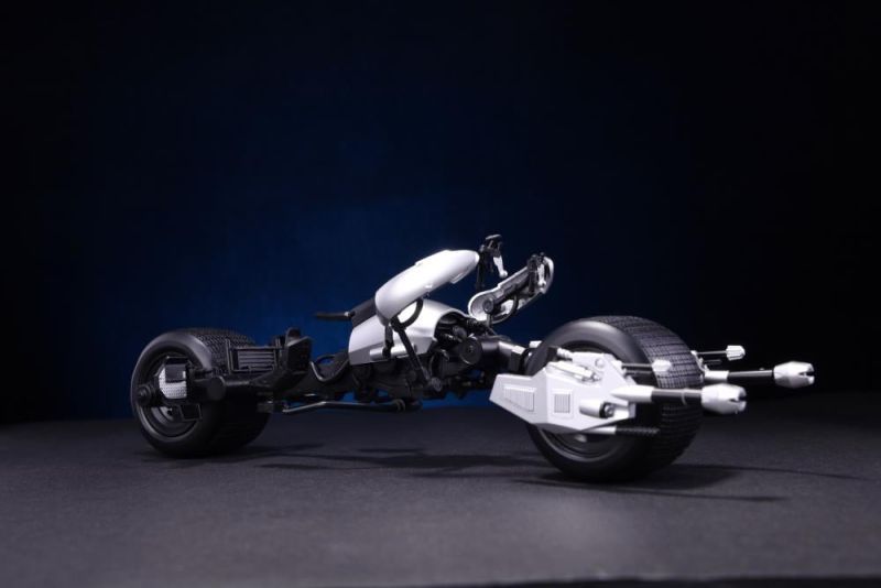 [Pre-sale]Modoking Plamo Plastic Model Kit - MK-2024PDC02 The Dark Knight - Batman Batpod