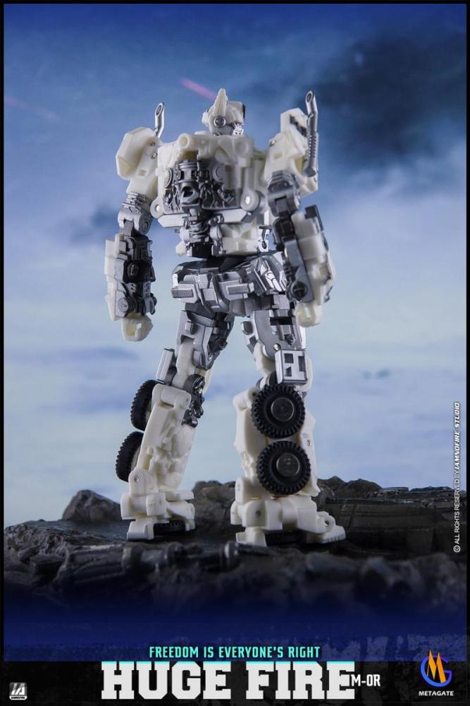 [In stock] MetaGate M-01R White Fire Optimus Prime