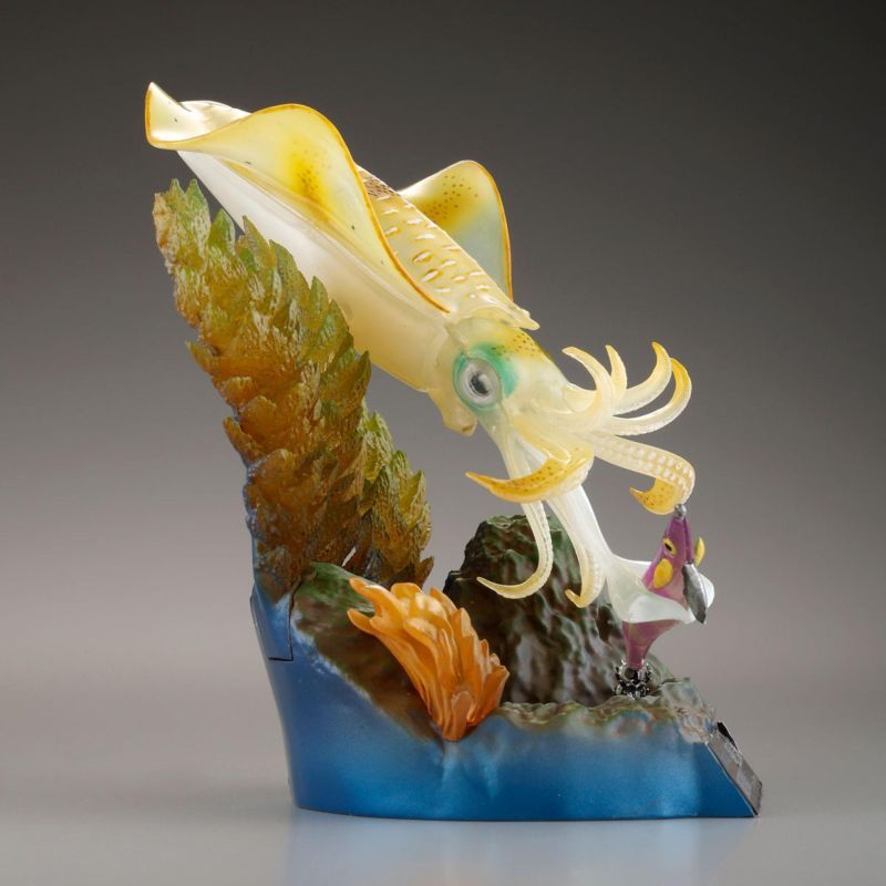 [Pre-sale] Kaiyodo  Strike Fantasy Sepioteuthis Lessoniana Figure