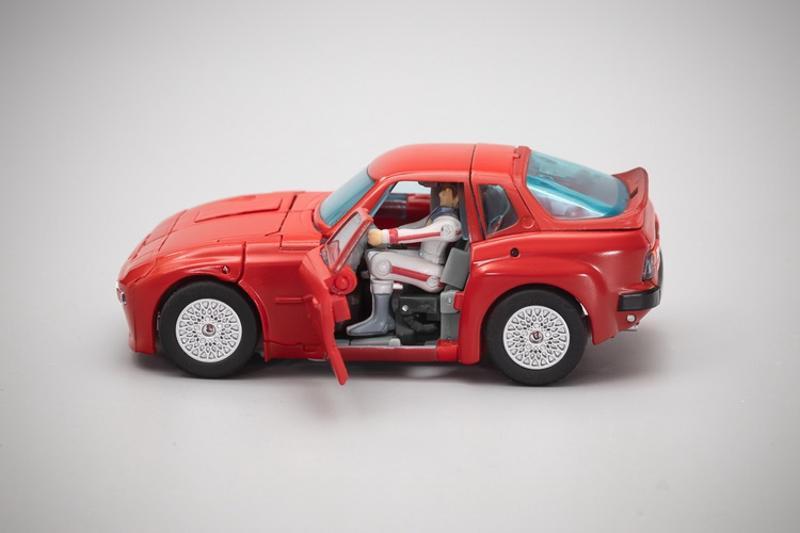 [In stock] Ocular Max OX PS-09A Hellion Cliffjumper Reissue