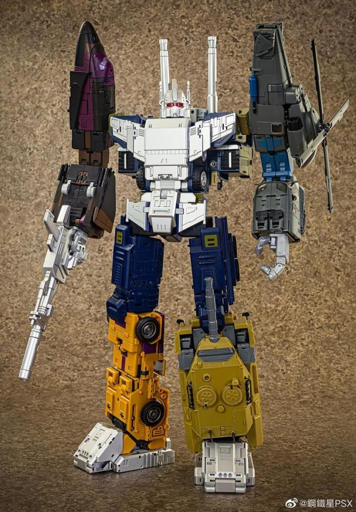 [In stock] Baiwei TW-1030 Transformers: Rise of the Beasts Optimus Prime Deluxe Edition