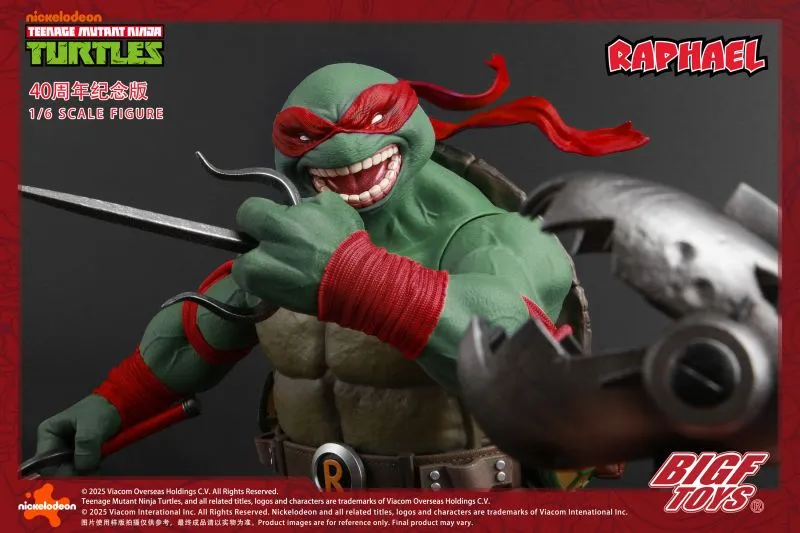 BIGFTOYS TNMT Raphael figure uses sai to attack the mechanical mouse head.