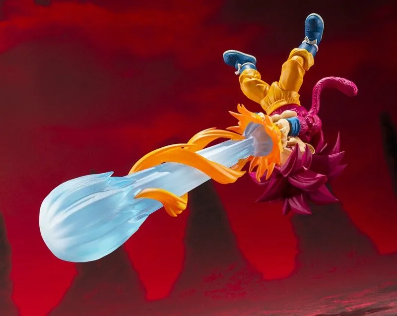 Bandai Dragon Ball S.H.Figuarts SUPER SAIYAN 4 SON GOKU (MINI) -DAIMA unleash energy bullets in the air.