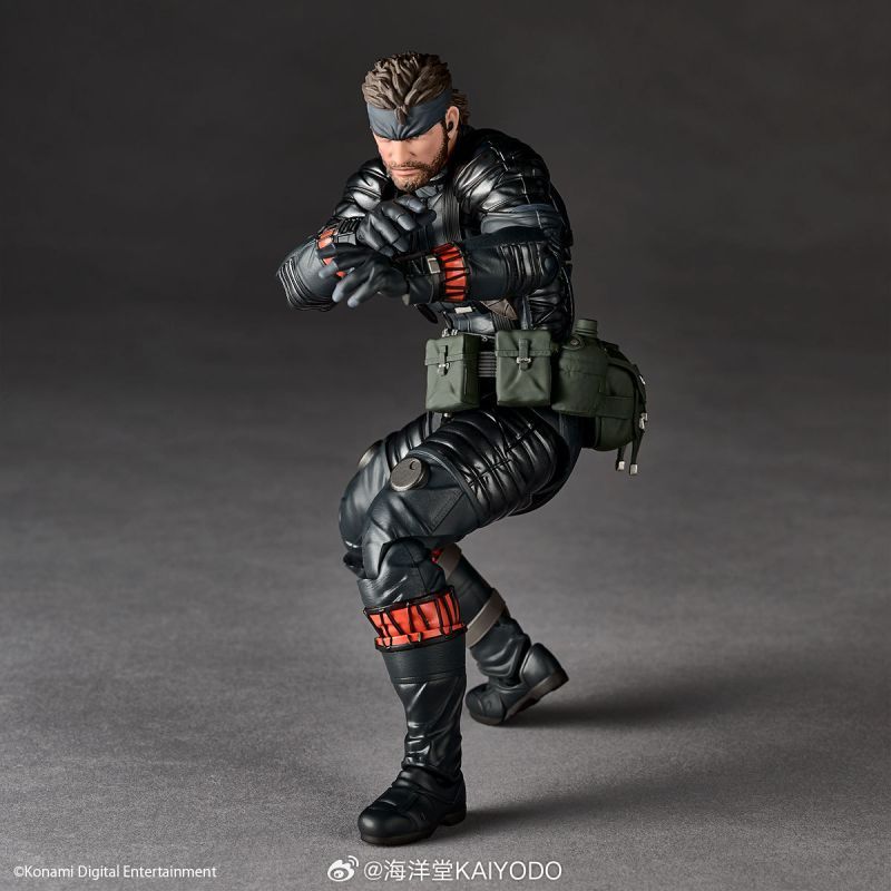 [Pre-sale] Kaiyodo Revoltech Amazing Yamaguchi Naked Snake Sneaking Suit Ver. METAL GEAR SOLID Delta: SNAKE EATER Action Figure Limited Bonus Set
