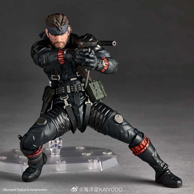 [Pre-sale] Kaiyodo Revoltech Amazing Yamaguchi Naked Snake Sneaking Suit Ver. METAL GEAR SOLID Delta: SNAKE EATER Action Figure Limited Bonus Set