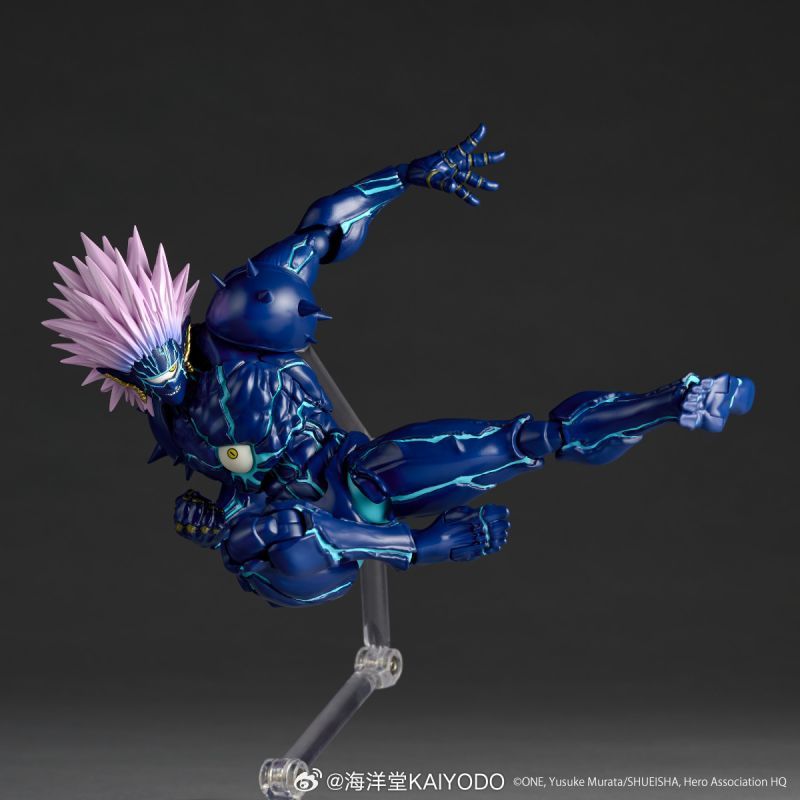 [Pre-sale] Kaiyodo Revoltech Amazing Yamaguchi Boros Second Form Ver. One Punch Man Action Figure Limited Bonus Set