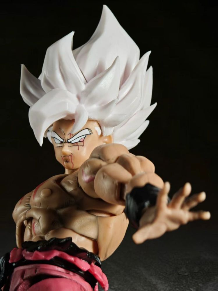 [Pre-sale]   N&T Studio Dragon Ball SHF Super Saiyan Son Goku Damage-repaired version