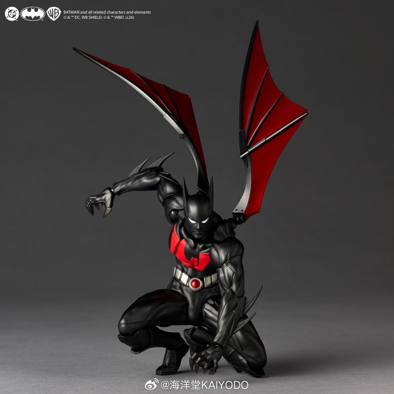 [Pre-sale] Kaiyodo Revoltech Amazing Yamaguchi Batman Beyond Classic ...