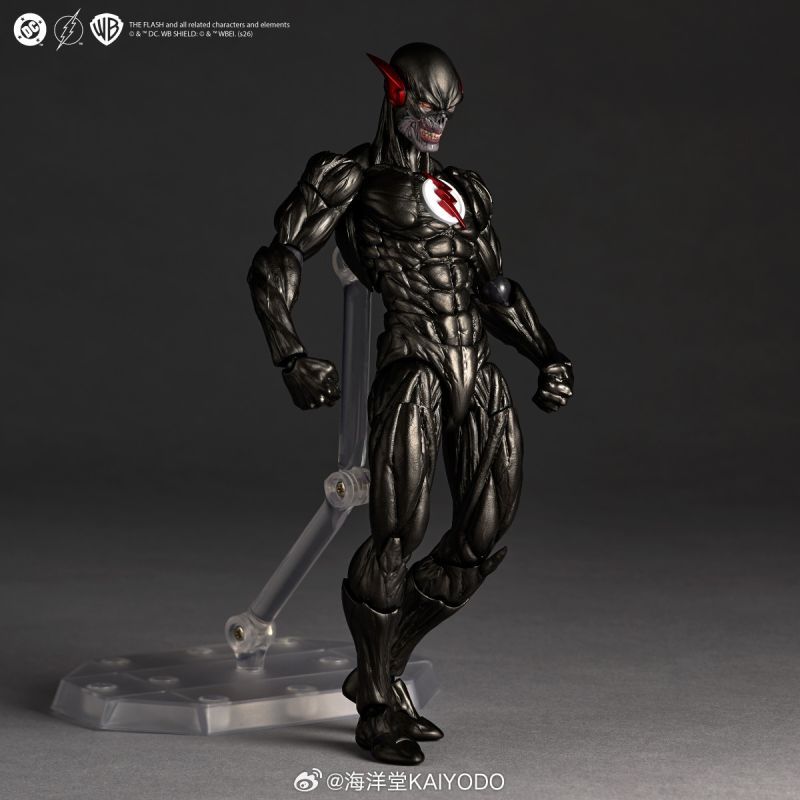 [Pre-sale] Kaiyodo Revoltech Amazing Yamaguchi Black Flash Action Figure Limited Bonus Set