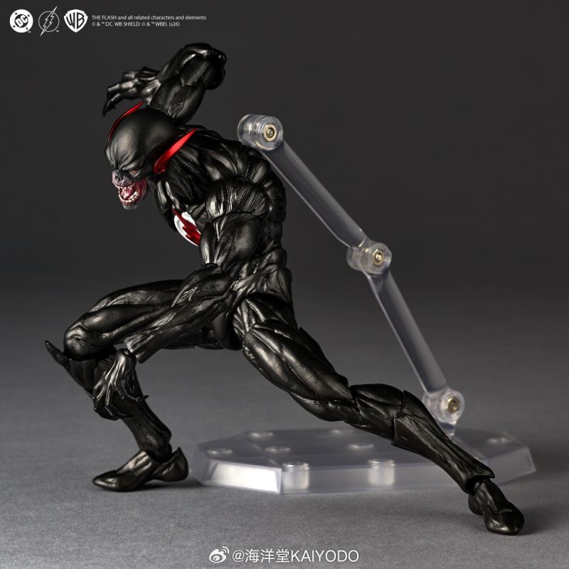 [Pre-sale] Kaiyodo Revoltech Amazing Yamaguchi Black Flash Action Figure Limited Bonus Set