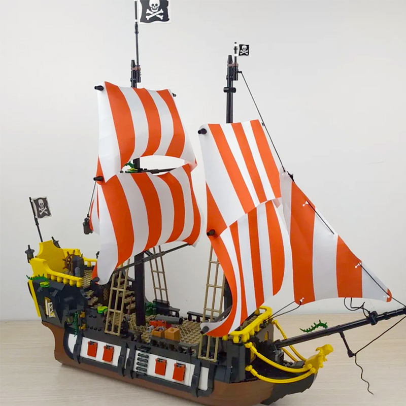 ZebraBlocks 698998 Pirates of Barracuda Bay Ideas 2545pcs 21322 Building Block Bricks Toys from China