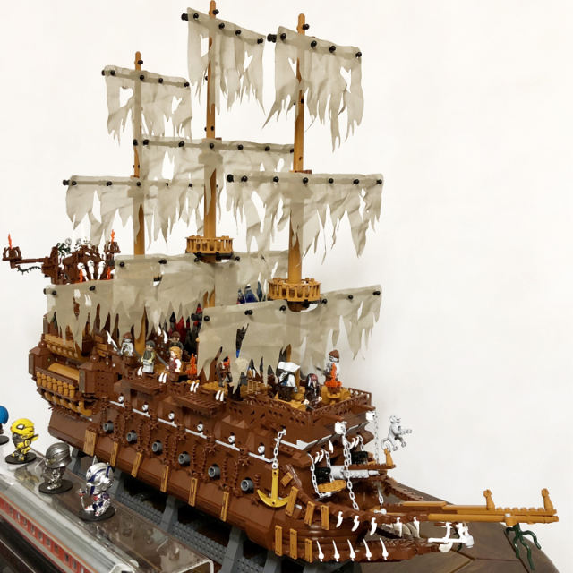 16016 Flying Dutchman Netherlands Ship Set Pirates of The Caribbean Boat Ship From USA 3-7 Days Delivery 83015
