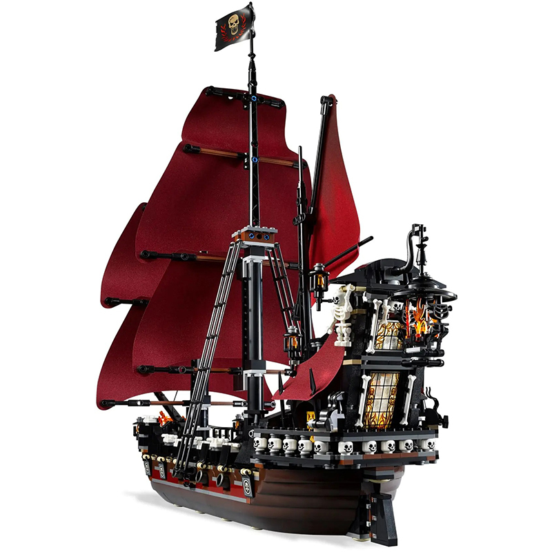 Queen Anne's Revenge Pirates of the Caribbean 4195 Building Block Brick 1097±pcs from China