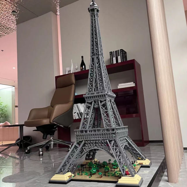 {Pre-order by 25th Dec} Custom 10001 Creator Expert Eiffel Tower Buildings 10307 Building Block Brick Toy 10001±PCS from China Delivery.