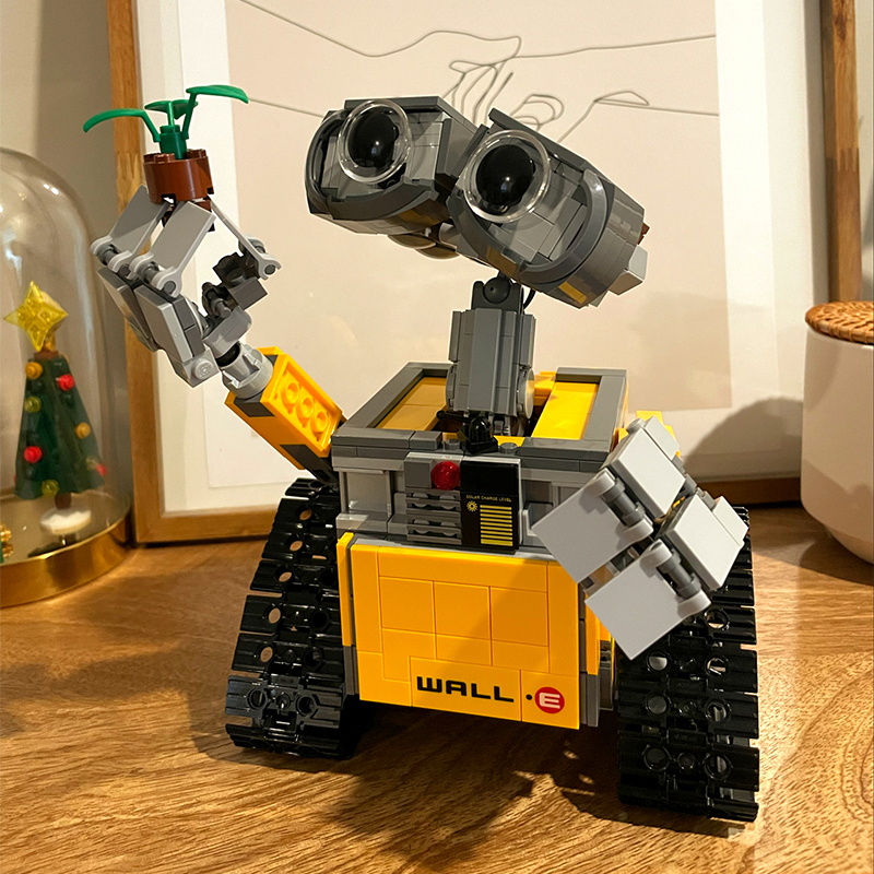 Customized 8886 Wall-E Ideas "Disney" Robot Ideas 677±pcs Building Block Brick 21303 from China